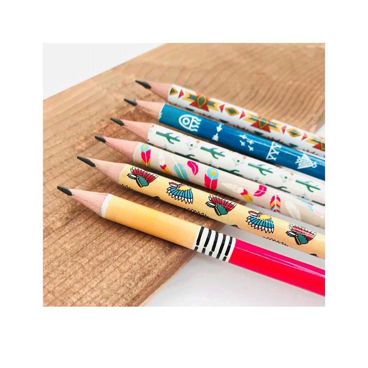 مداد مشکی ایندیگو / ماین