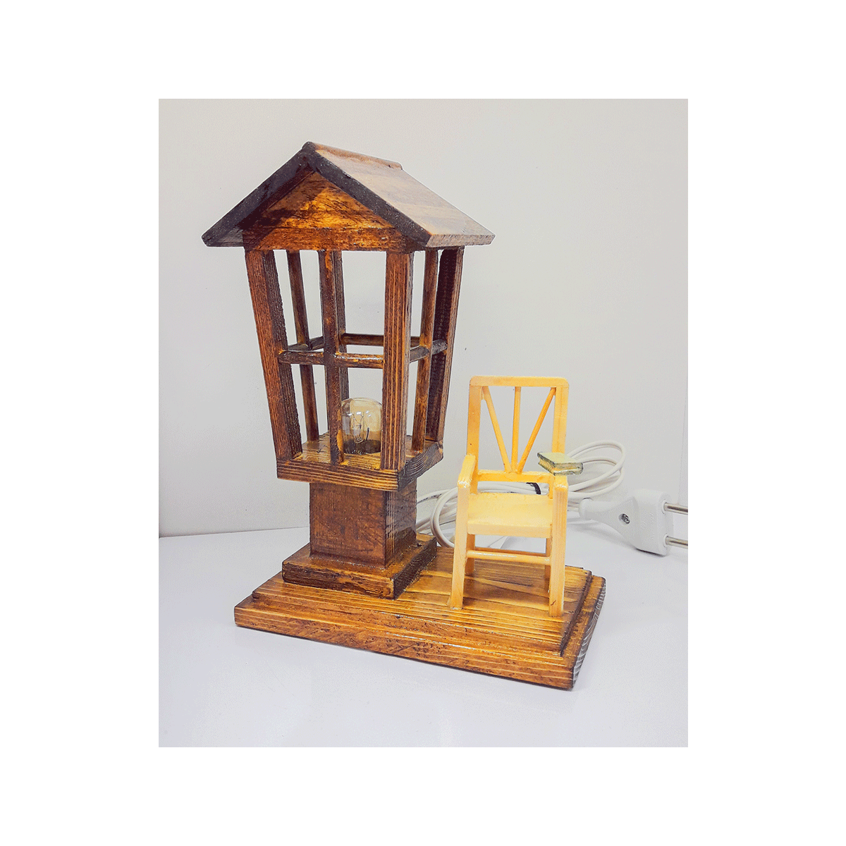 چراغ خواب مدل فانوس و صندلی ap11 / رفیعی