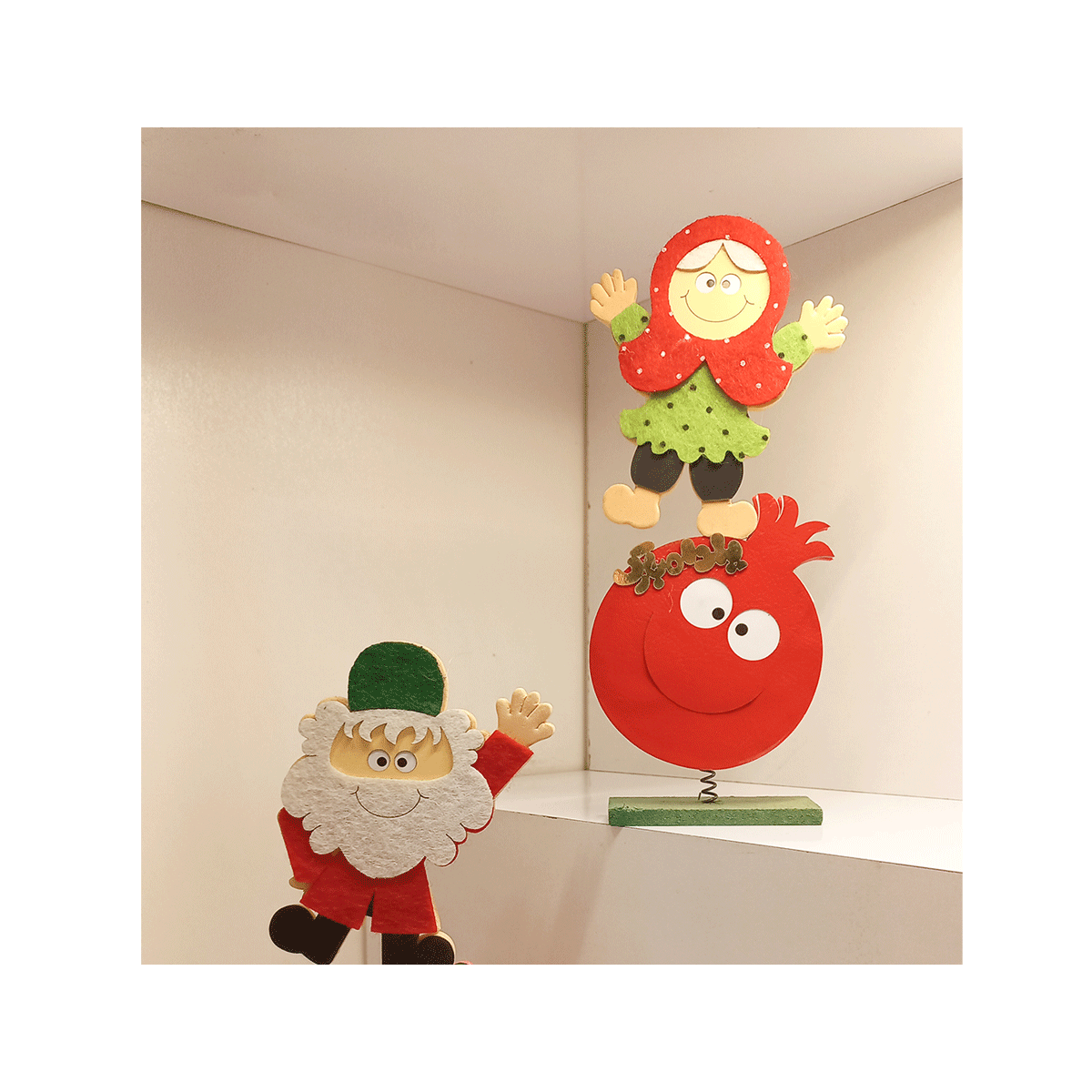 [1089] استند انار چرم و مادربزرگ / یلدا